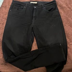 Black Levi jeans
